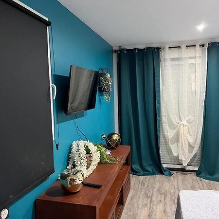Ferienwohnung Superbe Studio Neuf Avec Piscine Montélimar Exterior foto